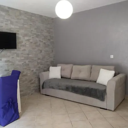 Apartments Laus Zavalatica Exterior photo
