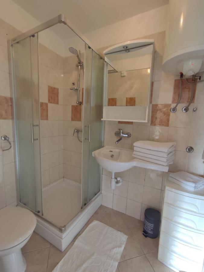 Laus Apartment Zavalatica