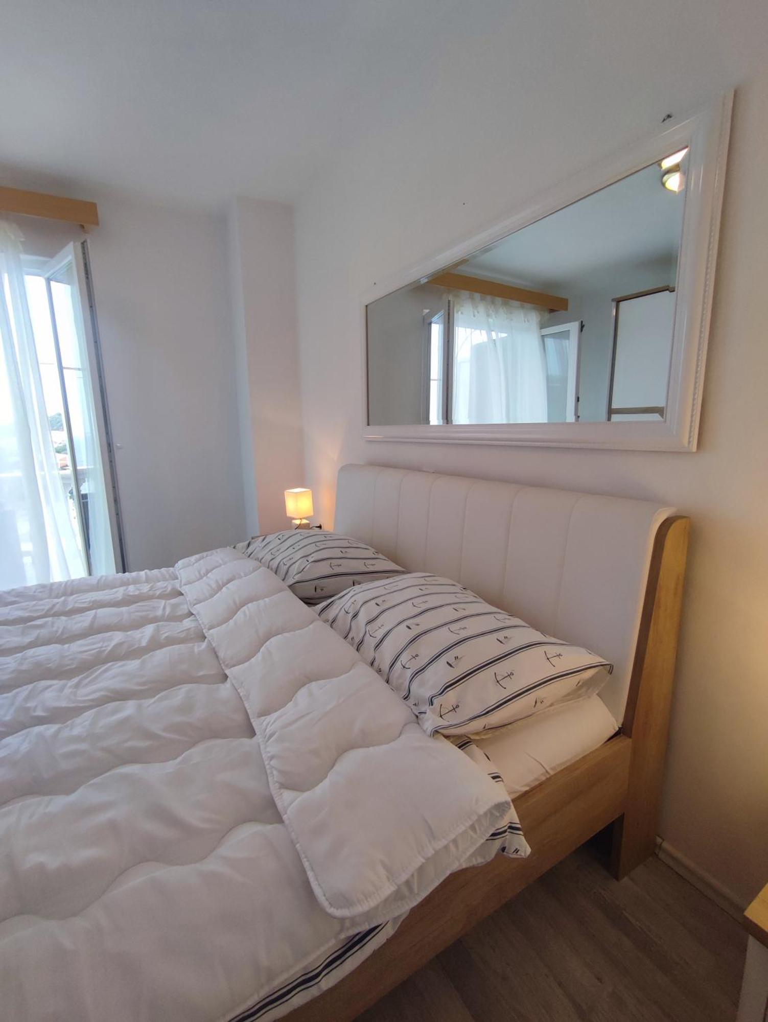 Laus Apartment Zavalatica