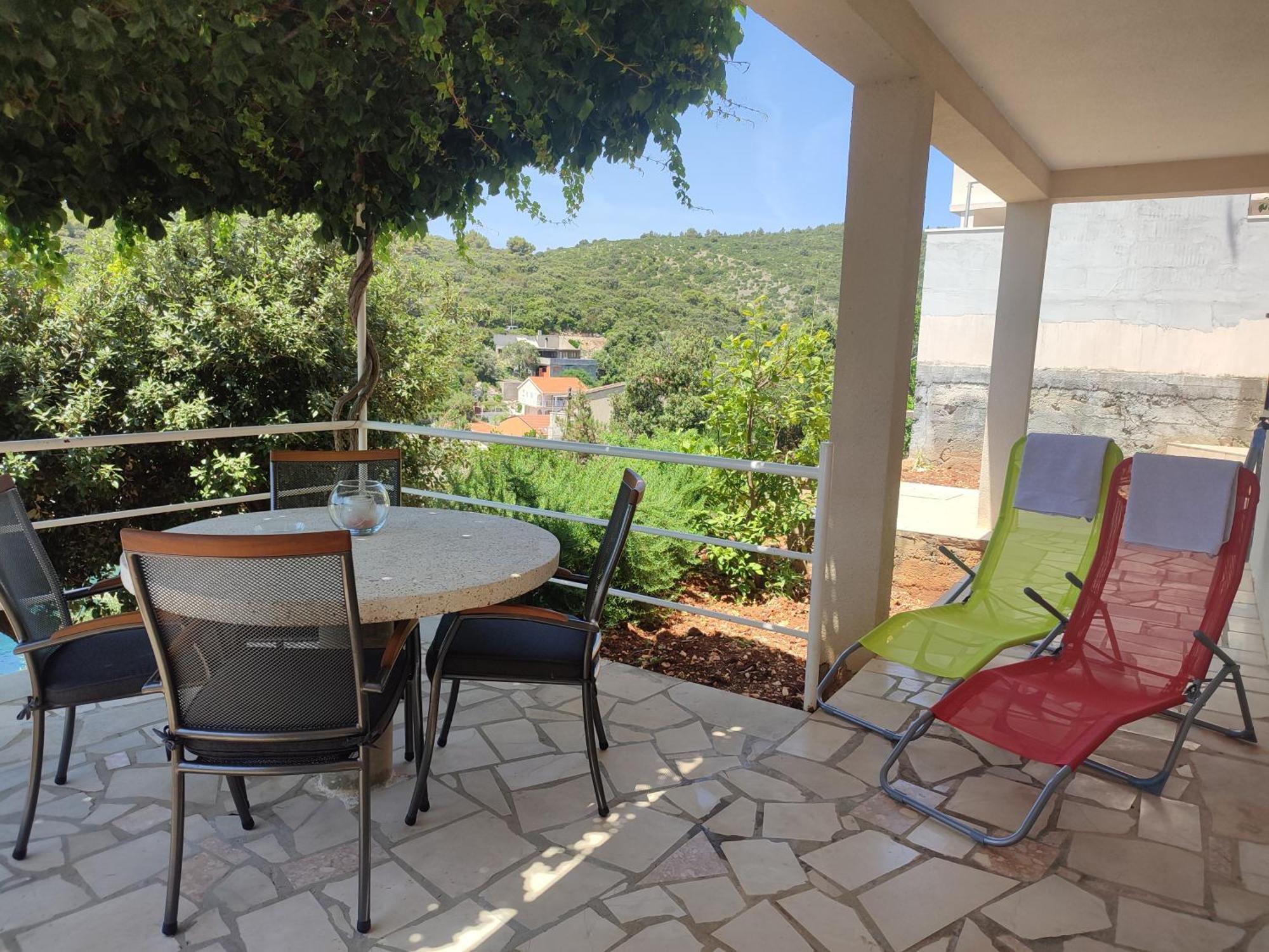Apartment Laus Zavalatica