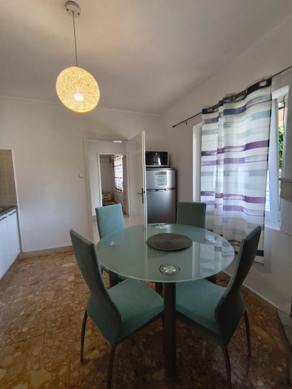 Apartment Laus *